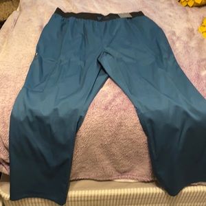 Jaanuu scrub pants